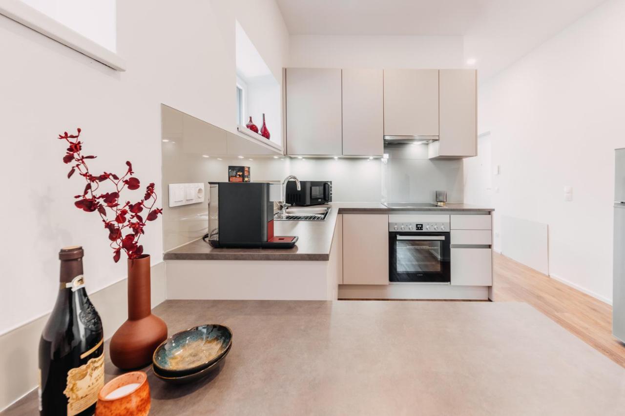 Apartamento Wohnen Bahnstrasse 5 Klagenfurt am Woerthersee Exterior foto